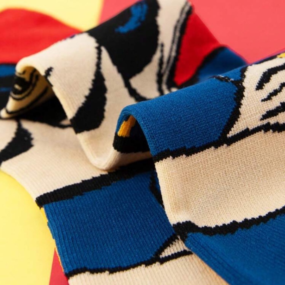 Snow White Socks - Picture 9 of 10